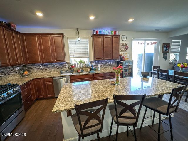 7330 Overture Drive, Reno, NV 89506