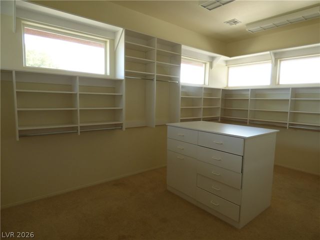 7695 Gilespie Street, Las Vegas, NV 89123