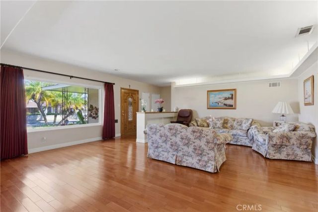 321 N 18th, Montebello, CA 90640