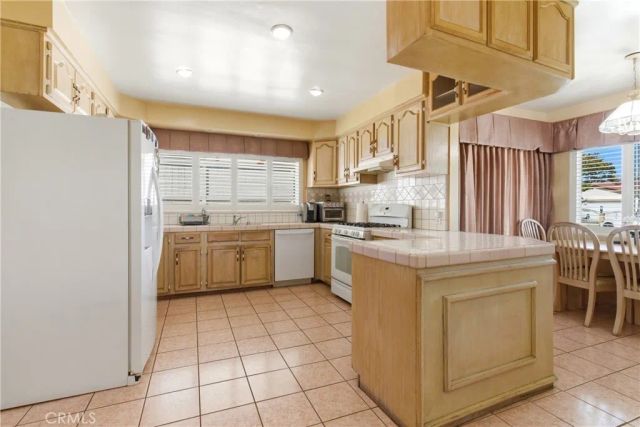 321 N 18th, Montebello, CA 90640