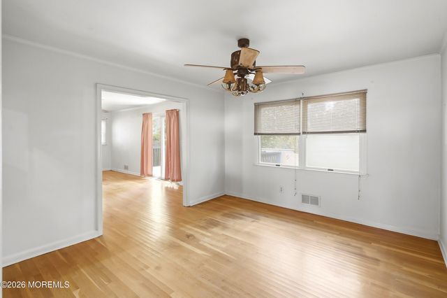 9 Wayside Drive, Brick, NJ 08724