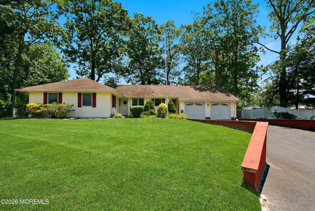 9 Wayside Drive, Brick, NJ 08724