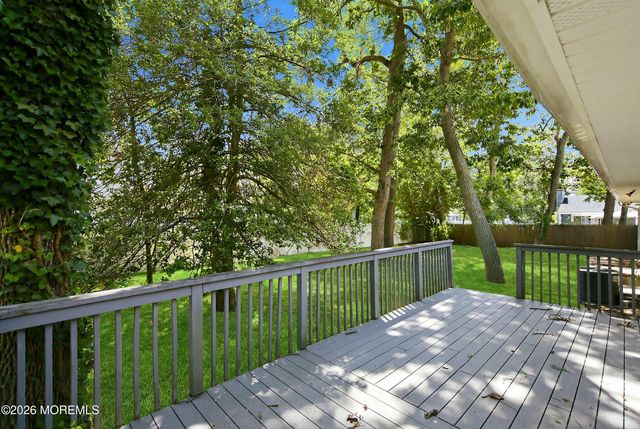 9 Wayside Drive, Brick, NJ 08724