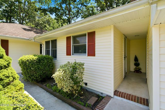9 Wayside Drive, Brick, NJ 08724