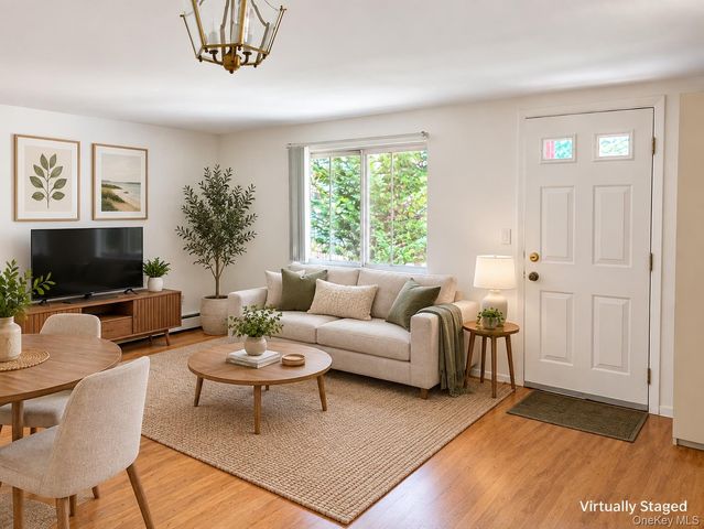 33 Talmadge Drive, Huntington Station, NY 11746