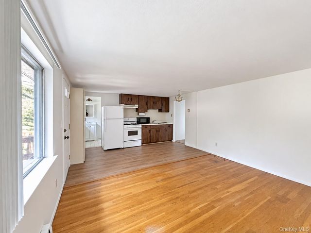 33 Talmadge Drive, Huntington Station, NY 11746