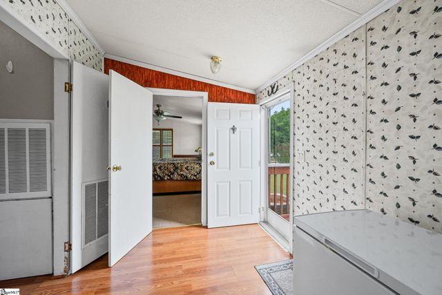115 L C Drive, Laurens, SC 29360