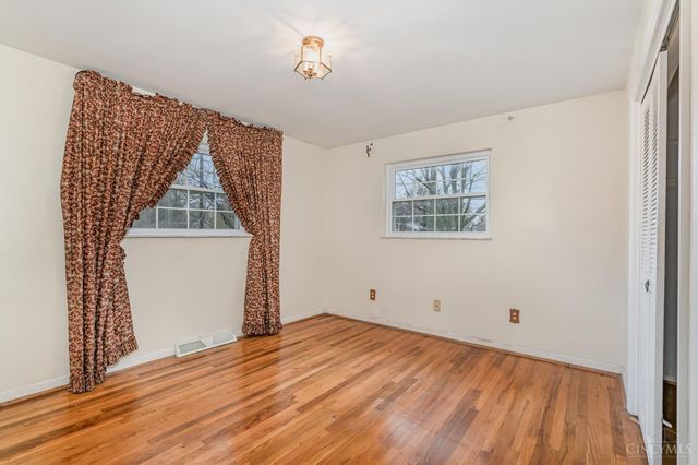 10550 Cinderella Drive, Montgomery, OH 45242