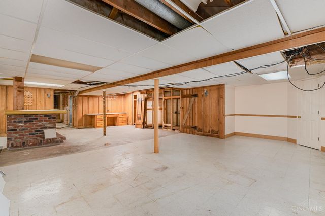 10550 Cinderella Drive, Montgomery, OH 45242