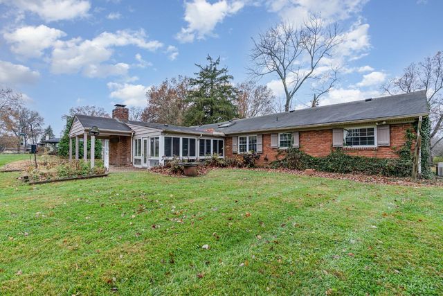 10550 Cinderella Drive, Montgomery, OH 45242