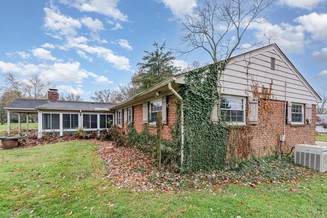 10550 Cinderella Drive, Montgomery, OH 45242