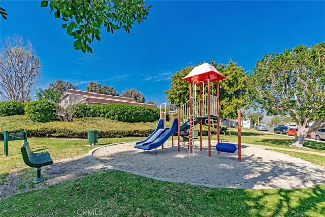 25965 Via Pera E2, Mission Viejo, CA 92691
