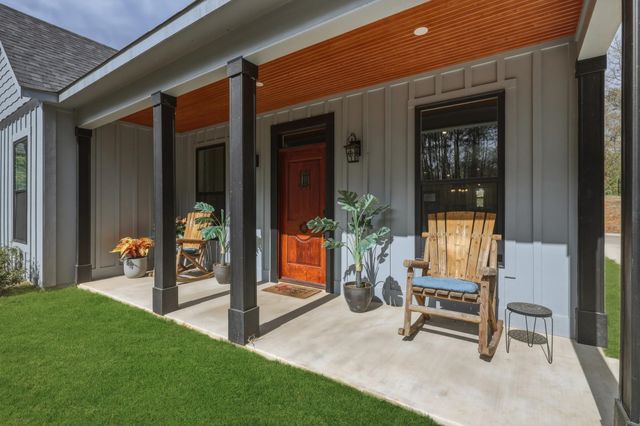 405 W Camp Street, Jefferson, TX 75657