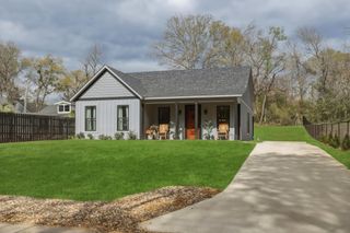 405 W Camp Street, Jefferson, TX 75657