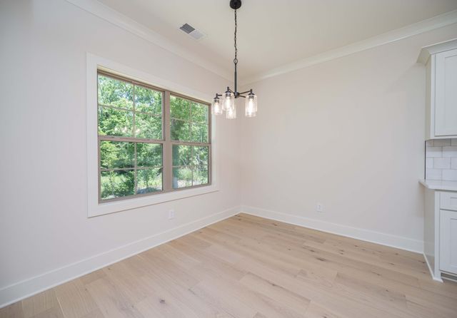 704 Summerline Rd, Smyrna, TN 37167