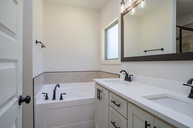 704 Summerline Rd, Smyrna, TN 37167