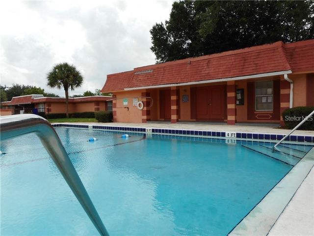2929 W OAK RIDGE ROAD E8, Orlando, FL 32809