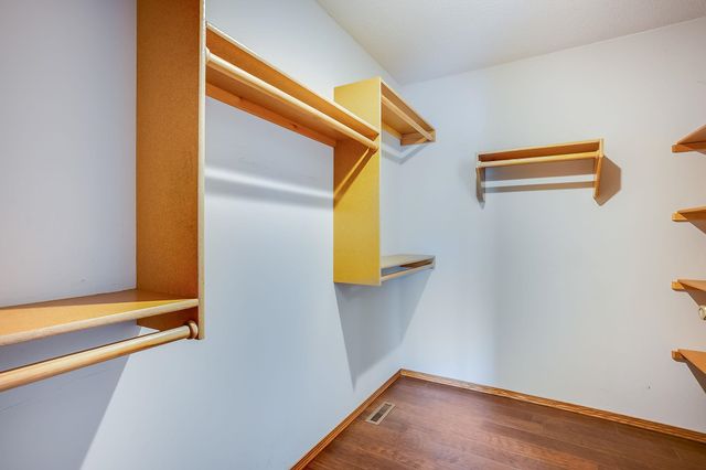 2455 N Regency Lakes Ct, Wichita, KS 67226