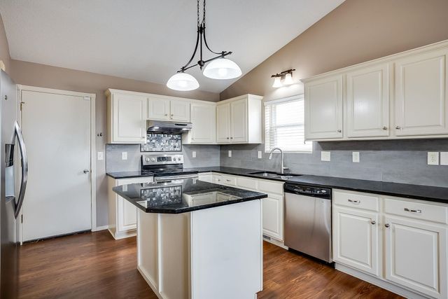 2455 N Regency Lakes Ct, Wichita, KS 67226