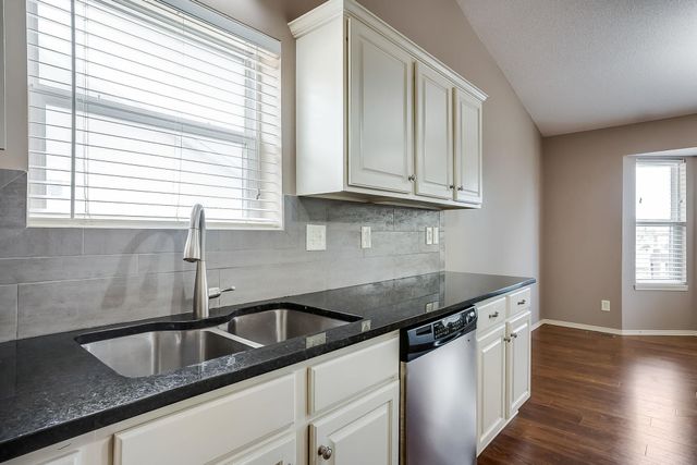 2455 N Regency Lakes Ct, Wichita, KS 67226