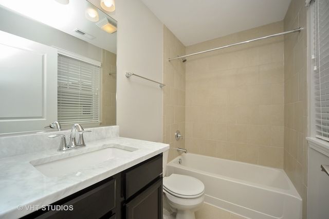 1200 DANFORTH Court, Vernon Hills, IL 60061