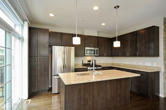 1200 DANFORTH Court, Vernon Hills, IL 60061