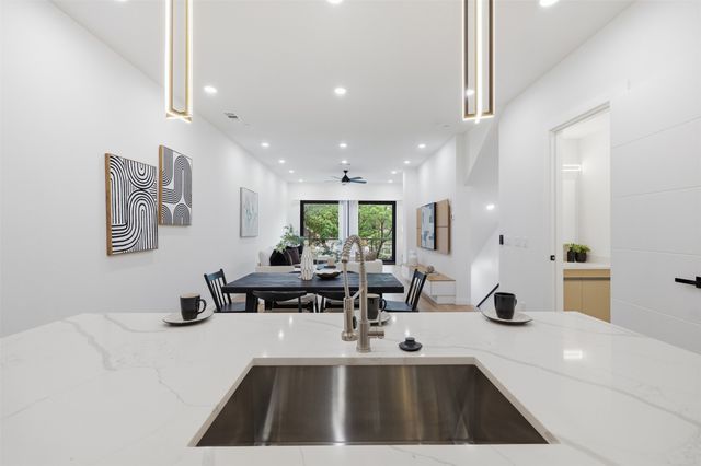 1920 Caddo Street 204, Dallas, TX 75204