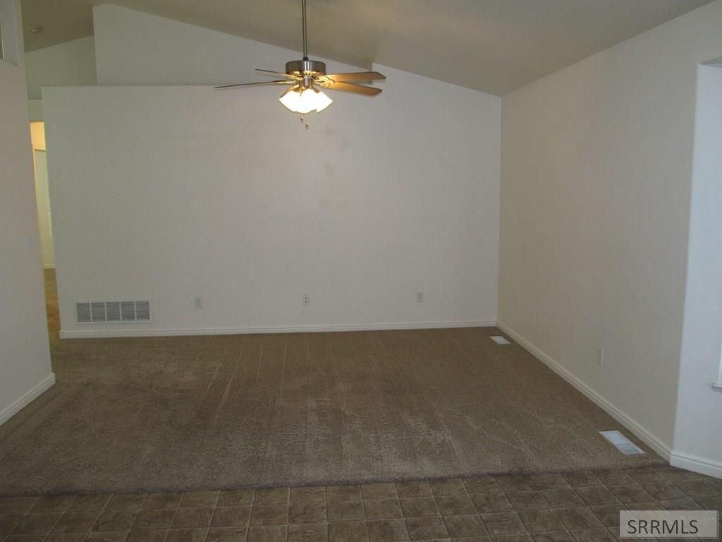 Image 5 of property listing at 243 S Bridger Drive, Ammon, ID 83406