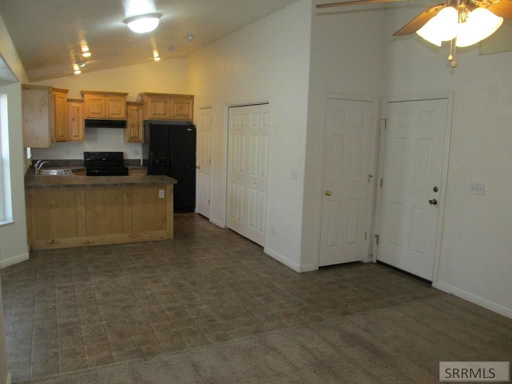 Image 6 of property listing at 243 S Bridger Drive, Ammon, ID 83406