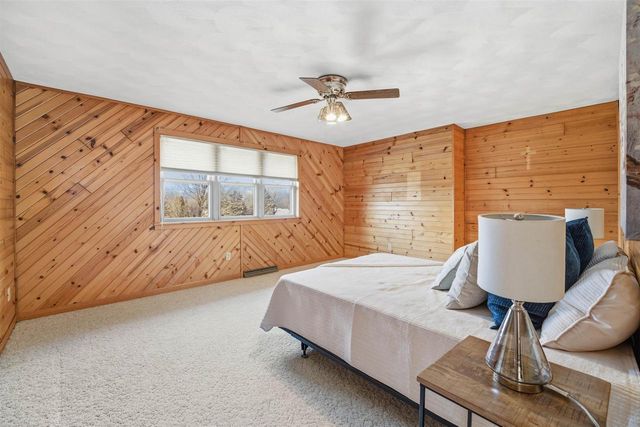 N1716 WINCHESTER ROAD, Hortonville, WI 54944