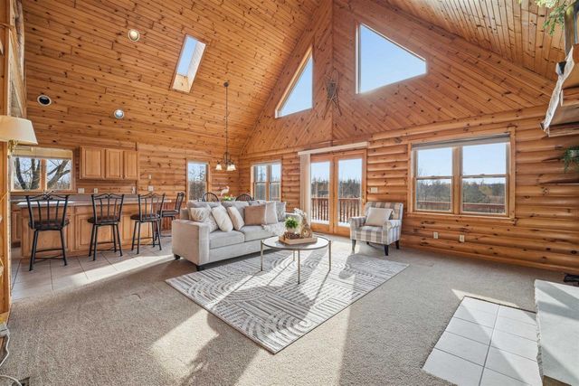 N1716 WINCHESTER ROAD, Hortonville, WI 54944