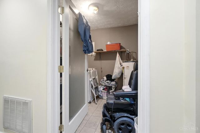 9344 Bruce Drive, Franklin Twp, OH 45005