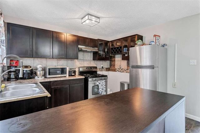 2225 Pleasant Hill Road, Atlanta, GA 30349