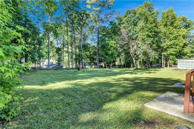 2225 Pleasant Hill Road, Atlanta, GA 30349