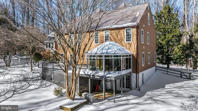 901 CHESTNUT RIDGE DR, Lutherville Timonium, MD 21093