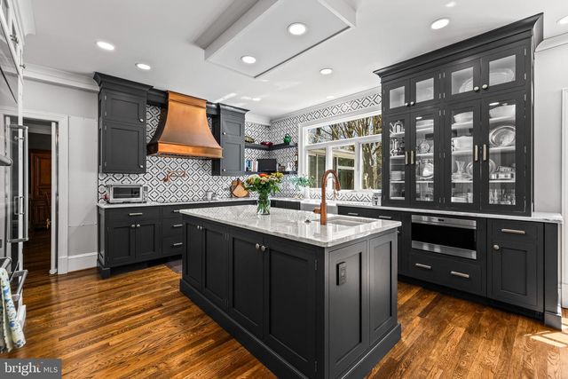 901 CHESTNUT RIDGE DR, Lutherville Timonium, MD 21093
