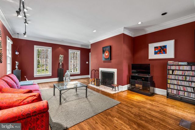 901 CHESTNUT RIDGE DR, Lutherville Timonium, MD 21093