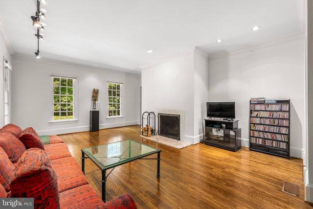 901 CHESTNUT RIDGE DR, Lutherville Timonium, MD 21093