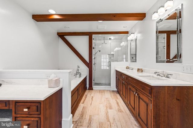 901 CHESTNUT RIDGE DR, Lutherville Timonium, MD 21093