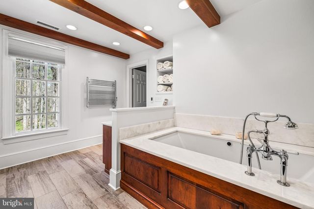 901 CHESTNUT RIDGE DR, Lutherville Timonium, MD 21093