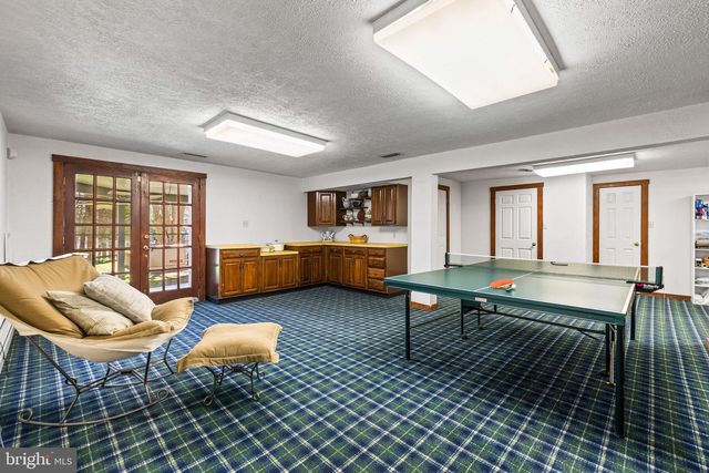 901 CHESTNUT RIDGE DR, Lutherville Timonium, MD 21093
