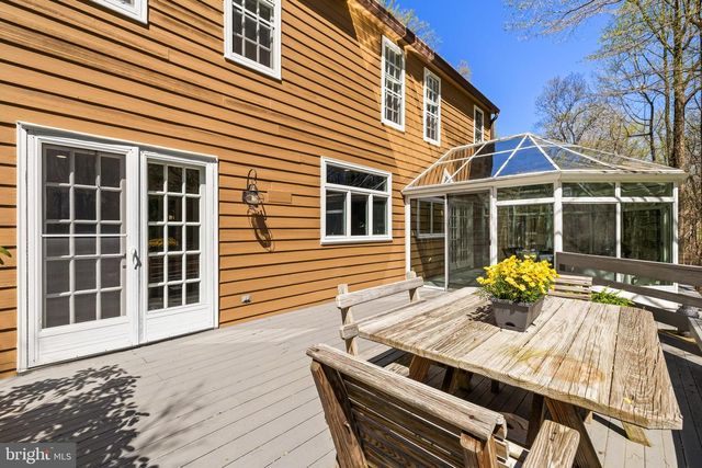 901 CHESTNUT RIDGE DR, Lutherville Timonium, MD 21093