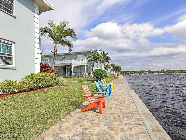 3336 N Key DR J8, Fort Myers, FL 33903