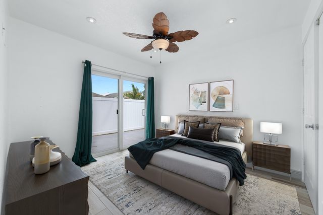 7 Cardiff Way, Boynton Beach, FL 33426