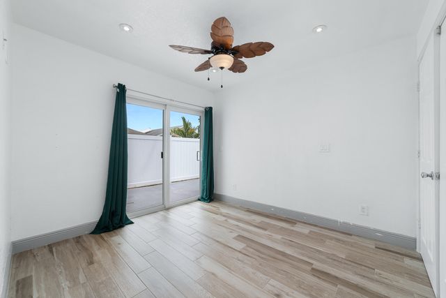 7 Cardiff Way, Boynton Beach, FL 33426