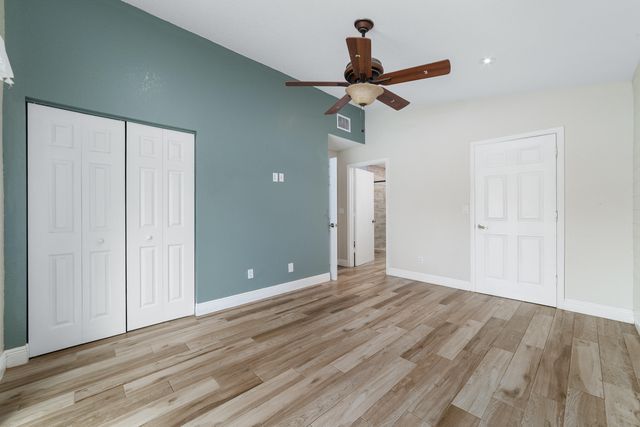 7 Cardiff Way, Boynton Beach, FL 33426