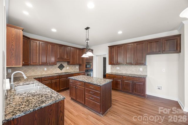 8408 Denholme Drive, Waxhaw, NC 28173