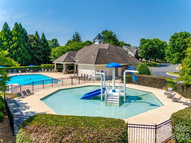 8408 Denholme Drive, Waxhaw, NC 28173