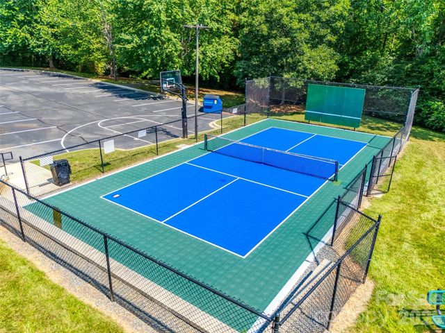 8408 Denholme Drive, Waxhaw, NC 28173