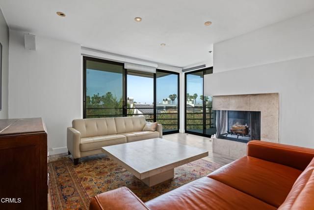 2920 Neilson Way 304, Santa Monica, CA 90405
